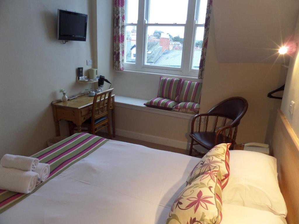 Harry'S Hotel & Restaurant Aberystwyth Eksteriør billede